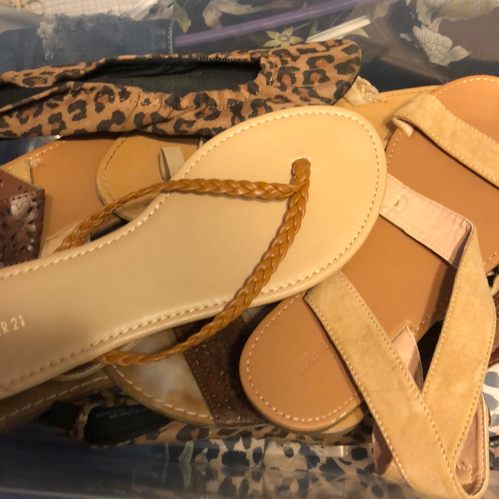 SANDLE BUNDLE OR PICK YOUR FAV